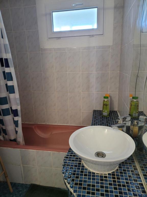 Elégant apparemment 60m2 climatisé - 5
