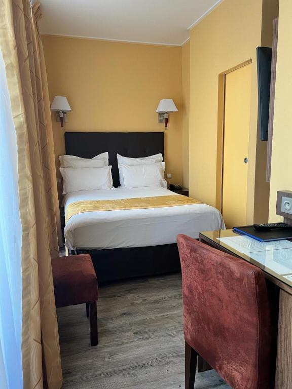 Hotel Capitole - 2