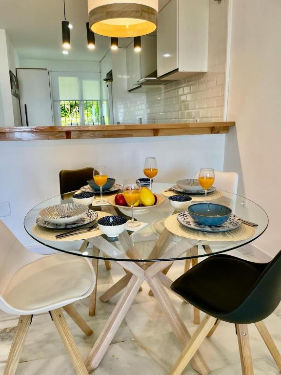 2 Bed Ground Floor Apartment With Pool & Parking - 3