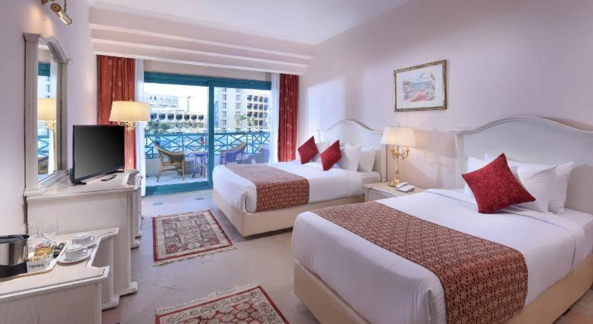 Moreno Horizon Spa and Resort — Hotel rooms in Hurghada, Red Sea
