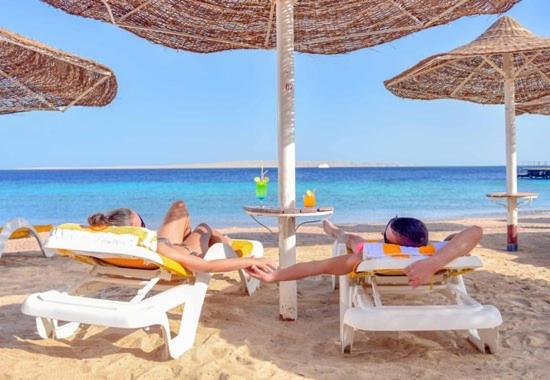 Moreno Horizon Spa and Resort — Beach in Hurghada, Red Sea