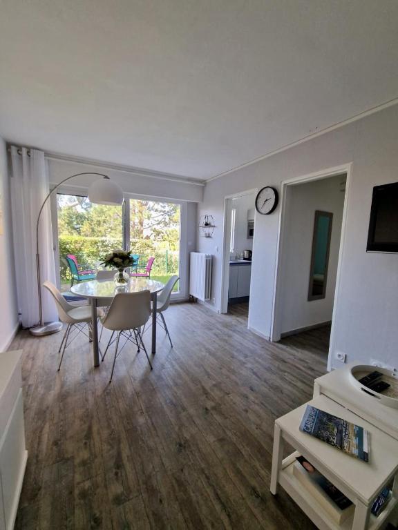 Rez-de-jardin bord de mer - 1