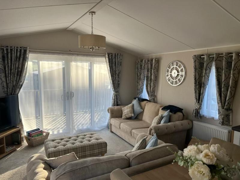 8 Lakeview, Clitheroe photo 2