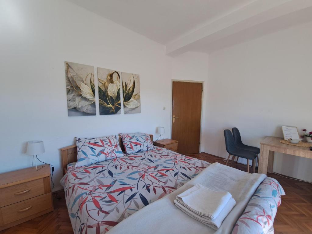 UKROPINA APARTMENTS - 4