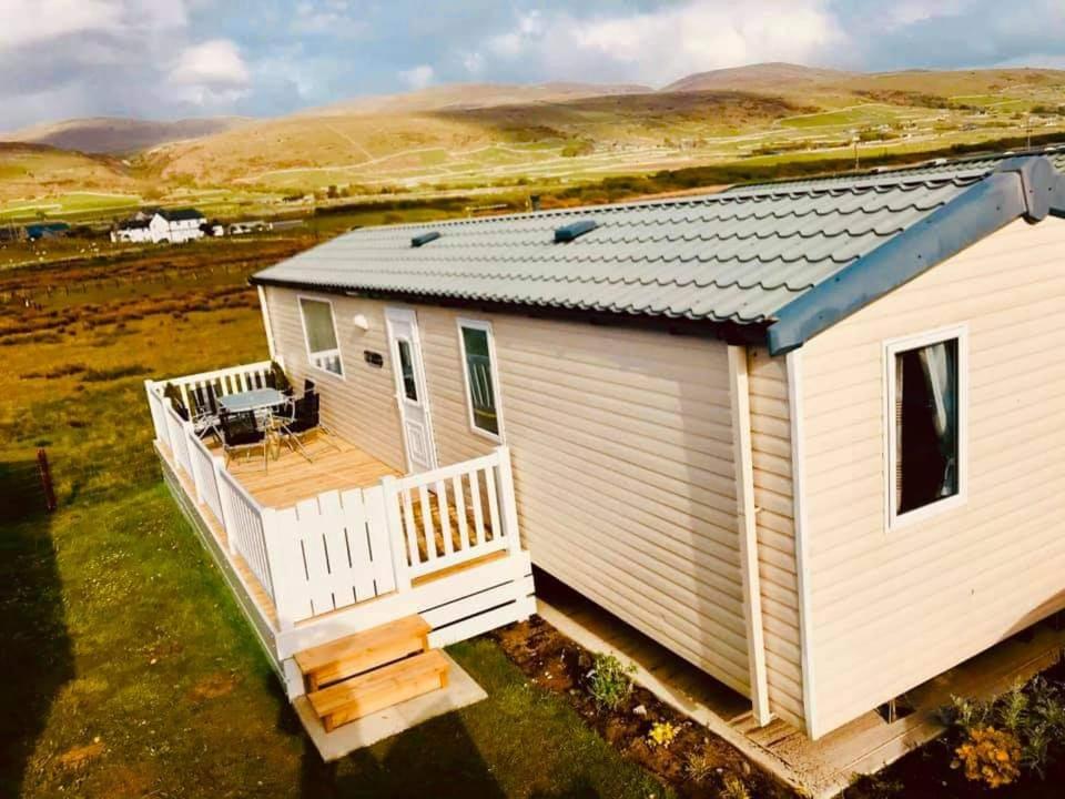 M&C Caravan Hire, Sunnysands photo 8