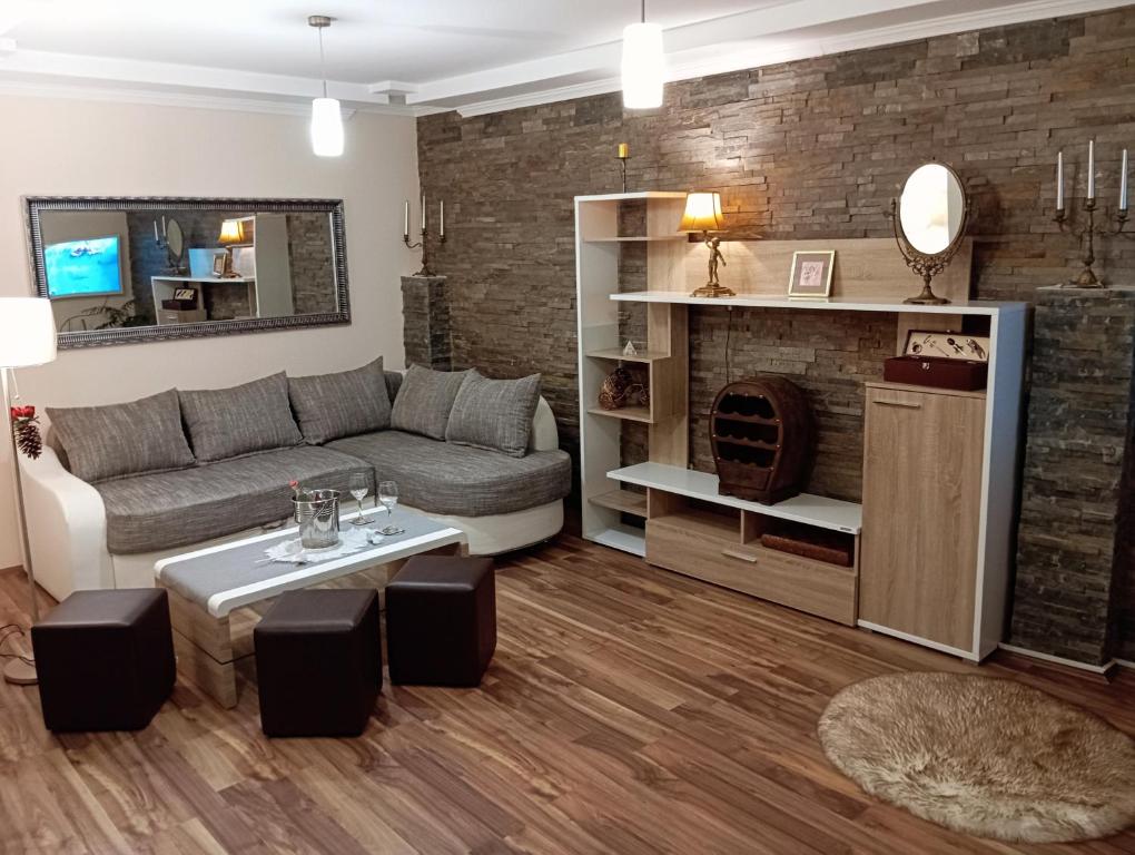 Apartman Dionis SM, Sremska Mitrovica