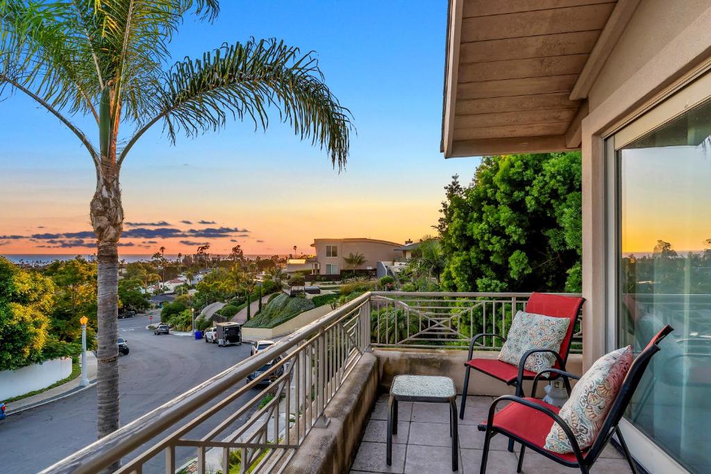 Ocean-View Mountaintop Getaway. Jacuzzi/Ping-Pong!, San Diego