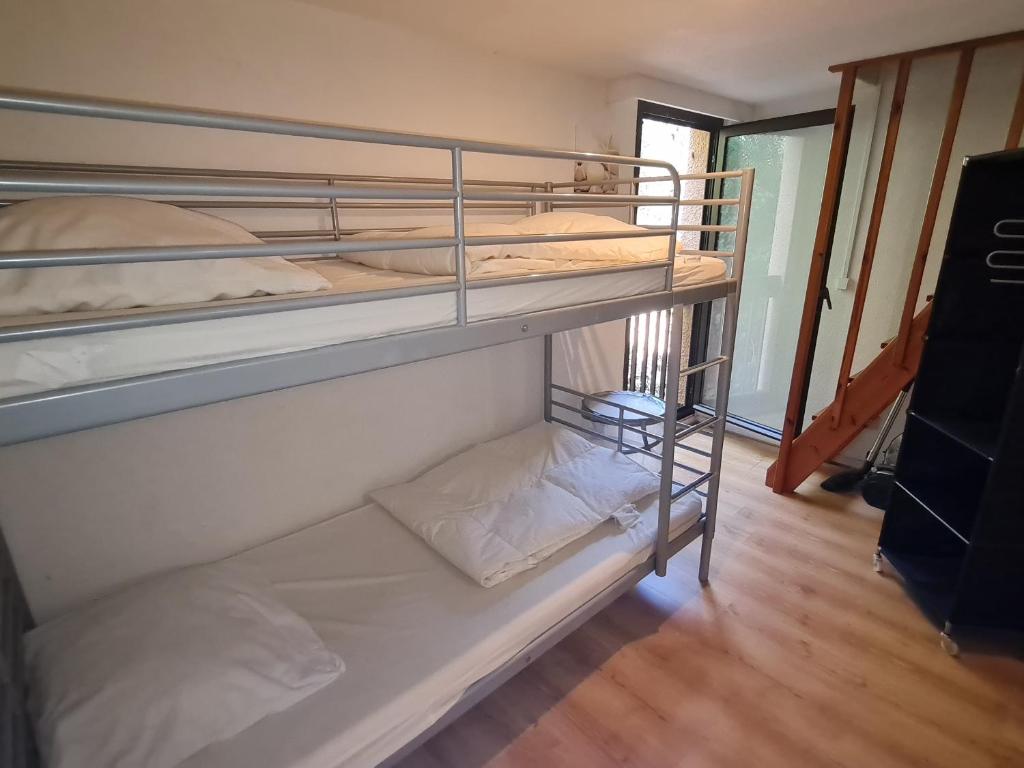 Triplex 4 pièces, vue mer, piscine, parking, animaux admis à Sainte-Maxime - FR-1-780-44 - 5
