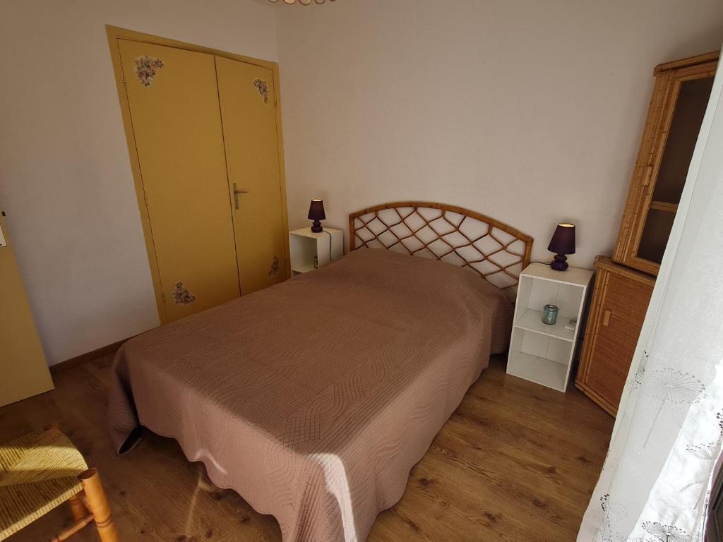 Appartement 2 pièces climatisé, parking, centre Sainte-Maxime, proche plages - FR-1-780-54 - 2