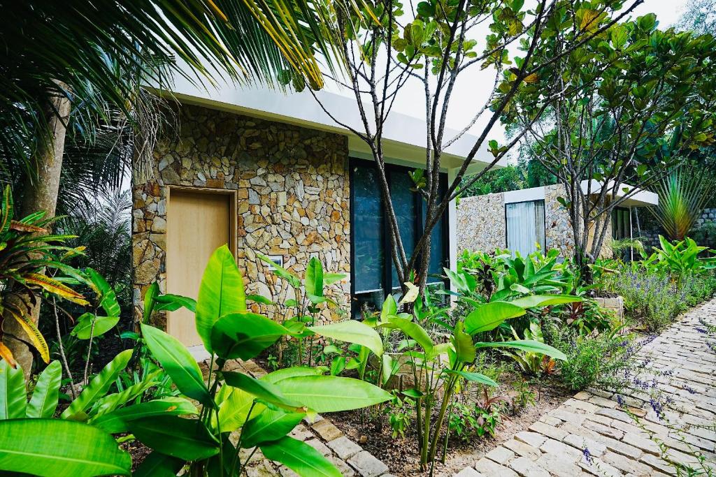 Kiwuki Beachfront Villa