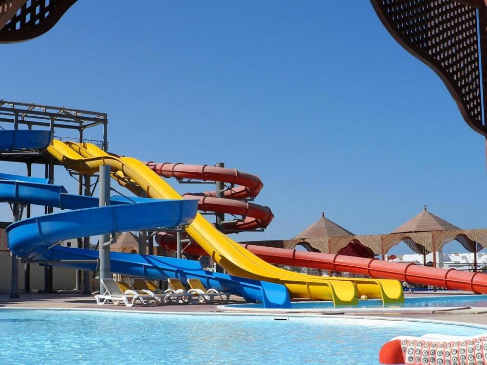 Moreno Horizon Spa and Resort — Swimming pool in Hurghada, Red Sea