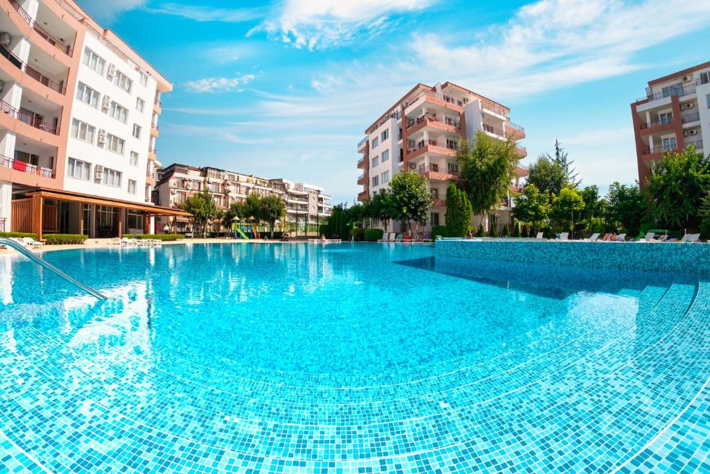 Riviera Fort Beach Apartments — Rawda, Region Burgas