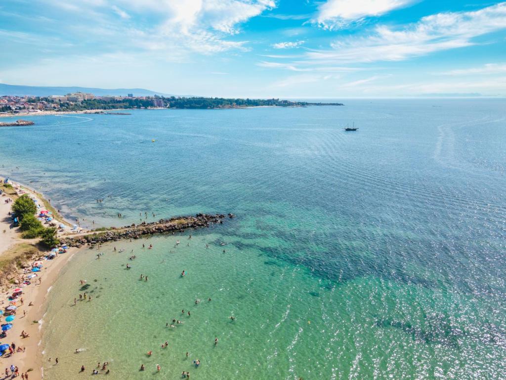 Riviera Fort Beach Apartments — Rawda, Region Burgas