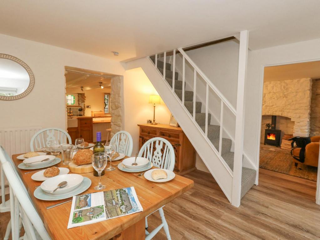 Norden Cottage Weymouth - photo 3
