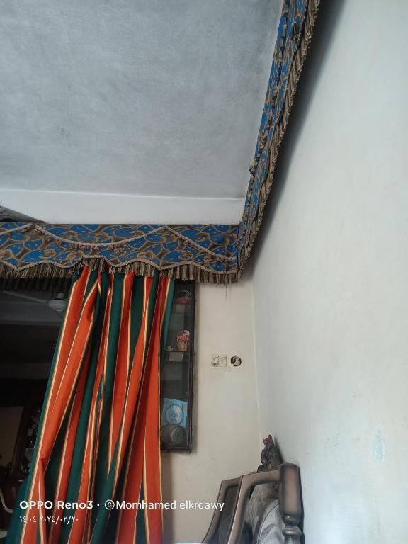 Broo, Kafr al Baţţīkh