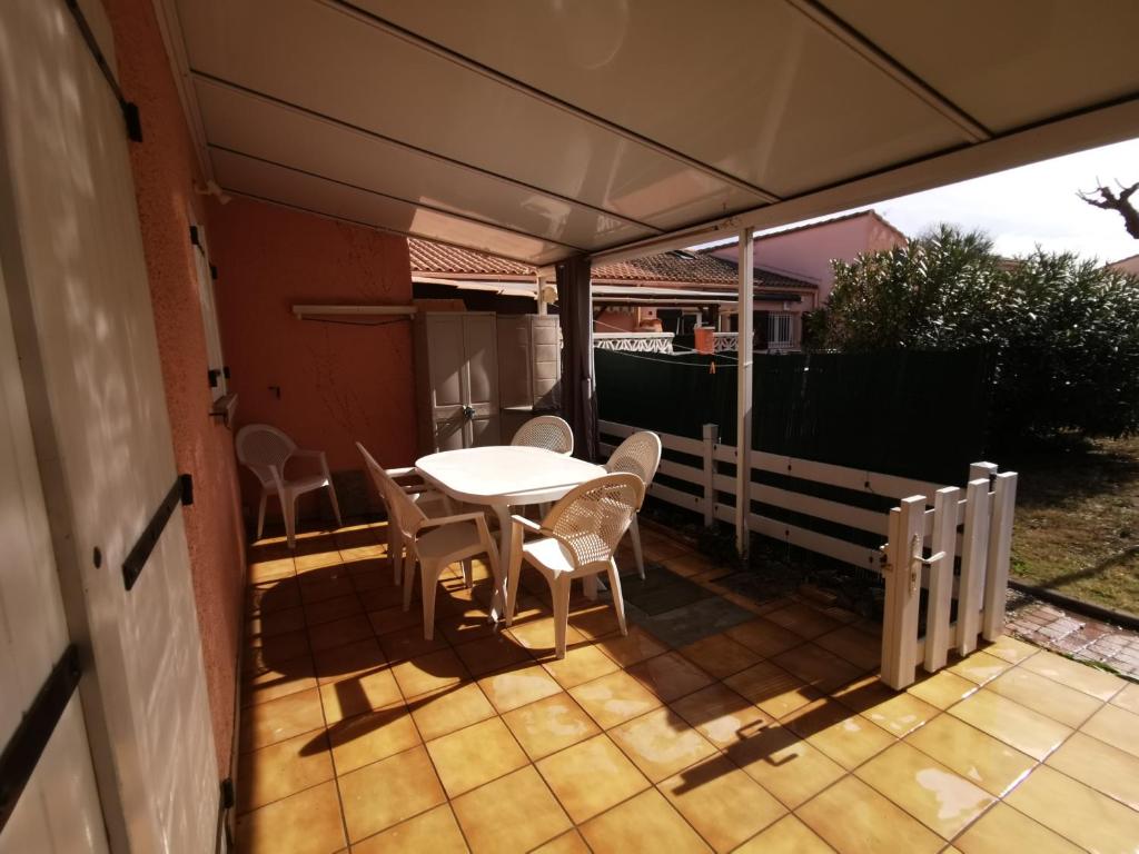 Les Lavandines -Coquette Maison de Vacances - 400 m de la plage - Grande Terrasse - 2 chambres - 2 salles de bain - Tout confort - 2