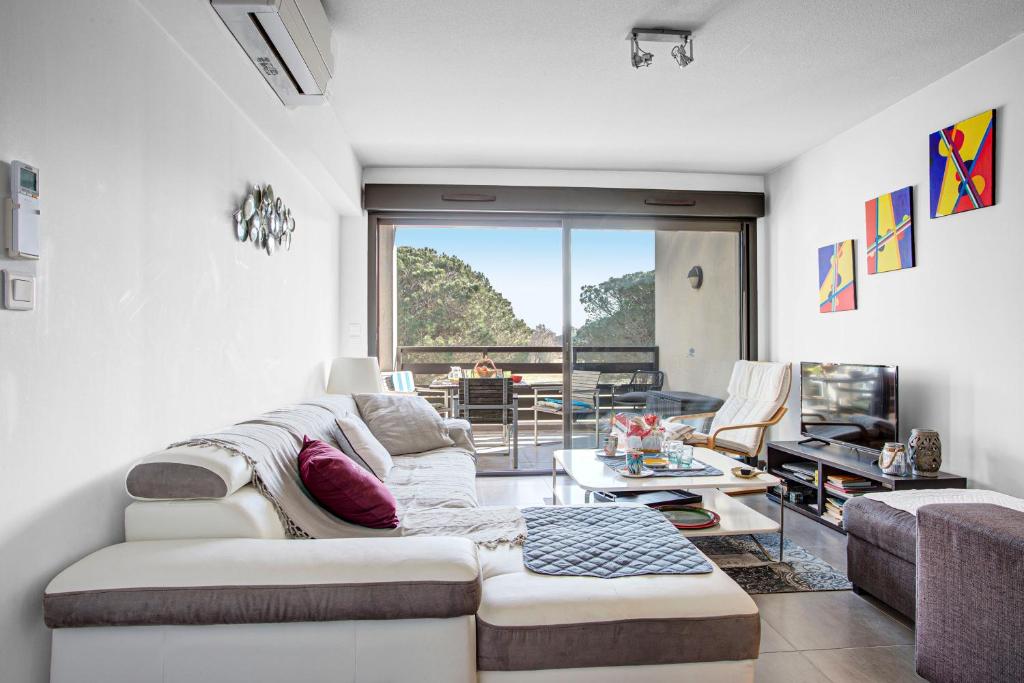 VERT Paradis ST CYPRIEN GOLF CLAIR 3 étoiles, 80 m2 avec Terrasse Pergola, Vue apaisante sur Pins parasols, 2è étage, 2 chambres, 3 CLIM, WIFI - Piscine, Parking et Park à vélos, Ascenseur - en Option Linge, Ménage - Pistes cyclables, Mer à proximité - 4