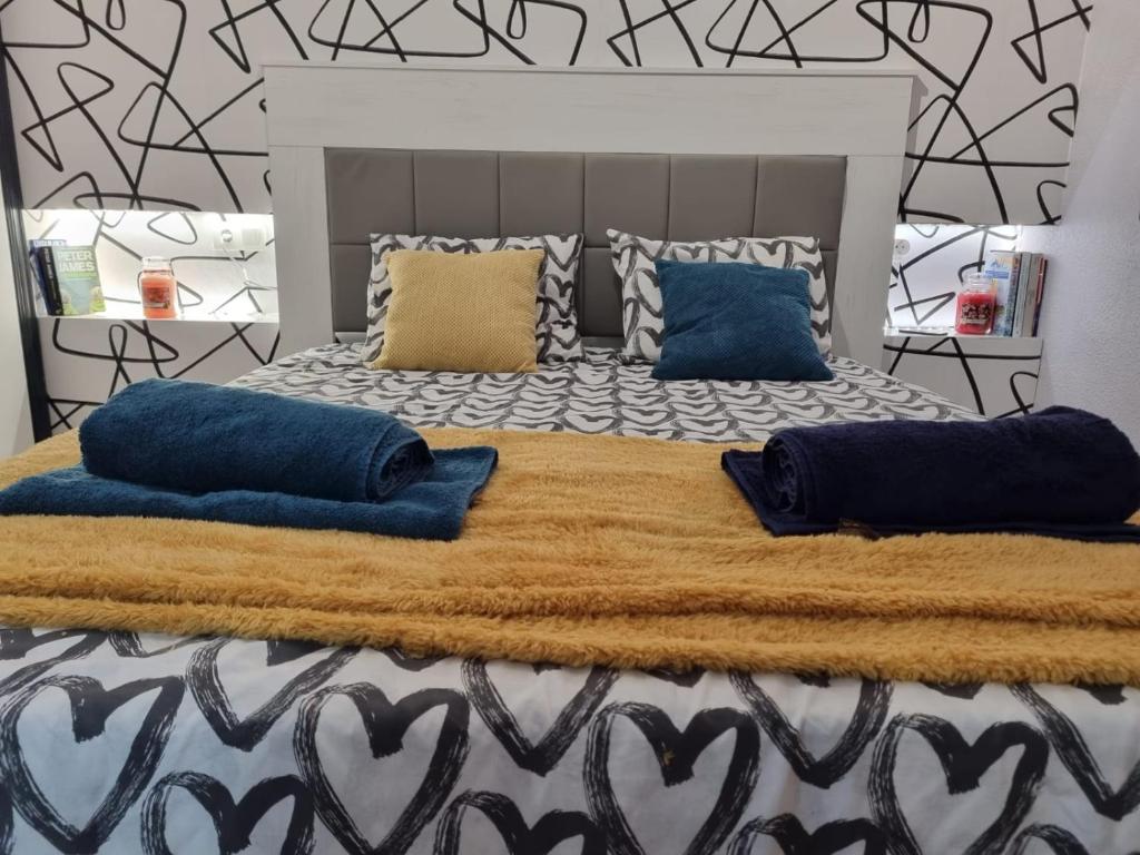 Apartment with pool & balcony less than 10min walk to Playa del Cura - 5