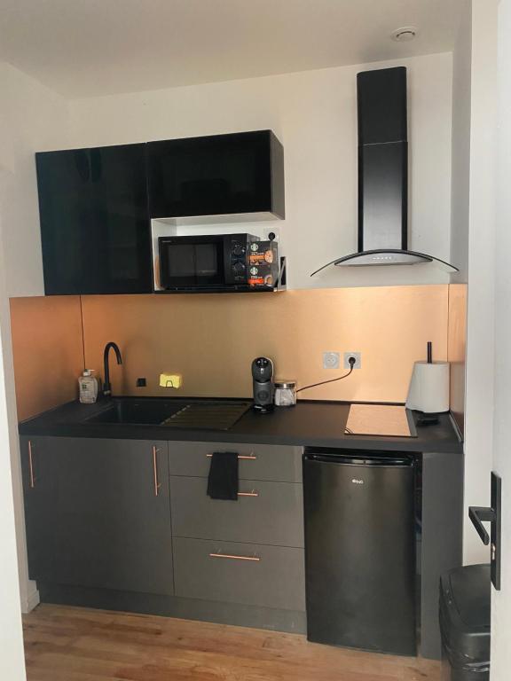 Studio 3 - 4