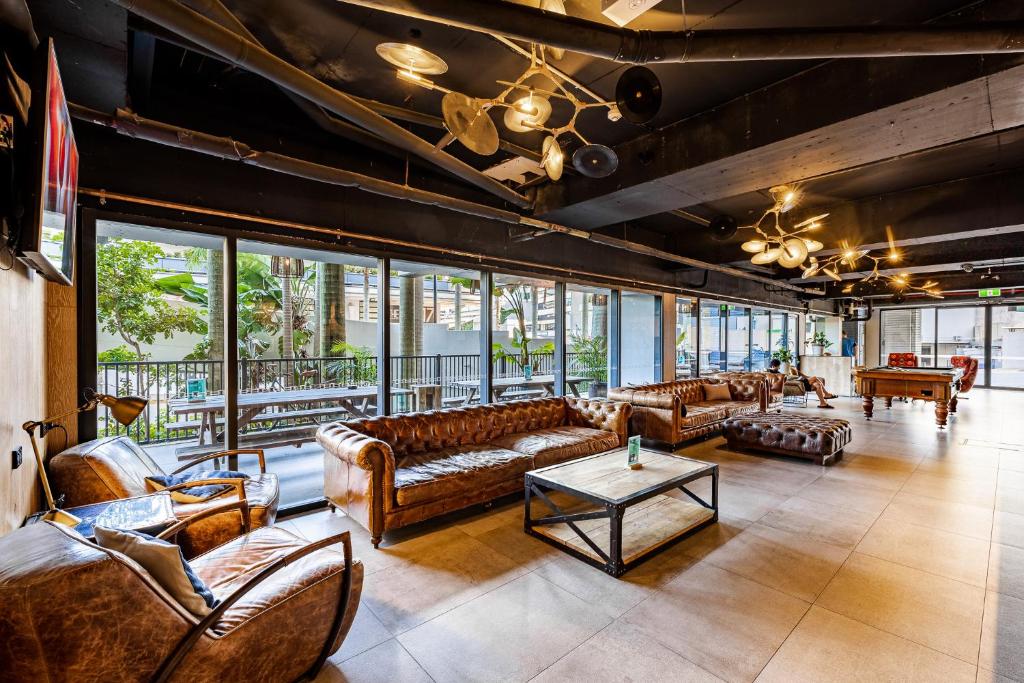 Recreational facilities, Bunk Surfers Paradise - 18-35  in Gold Coast