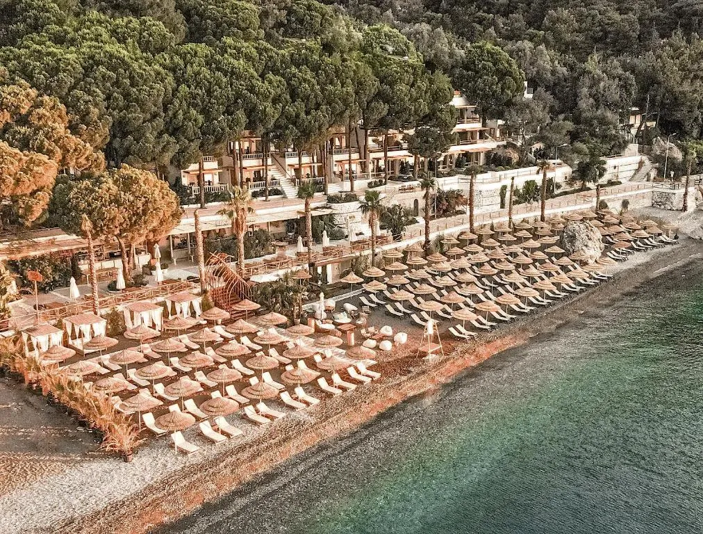 Perios Beach House - Adults Only, hotel in Turunç