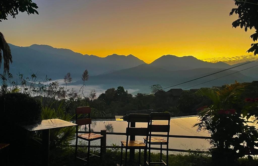Bungalow Hoàng Su Phì