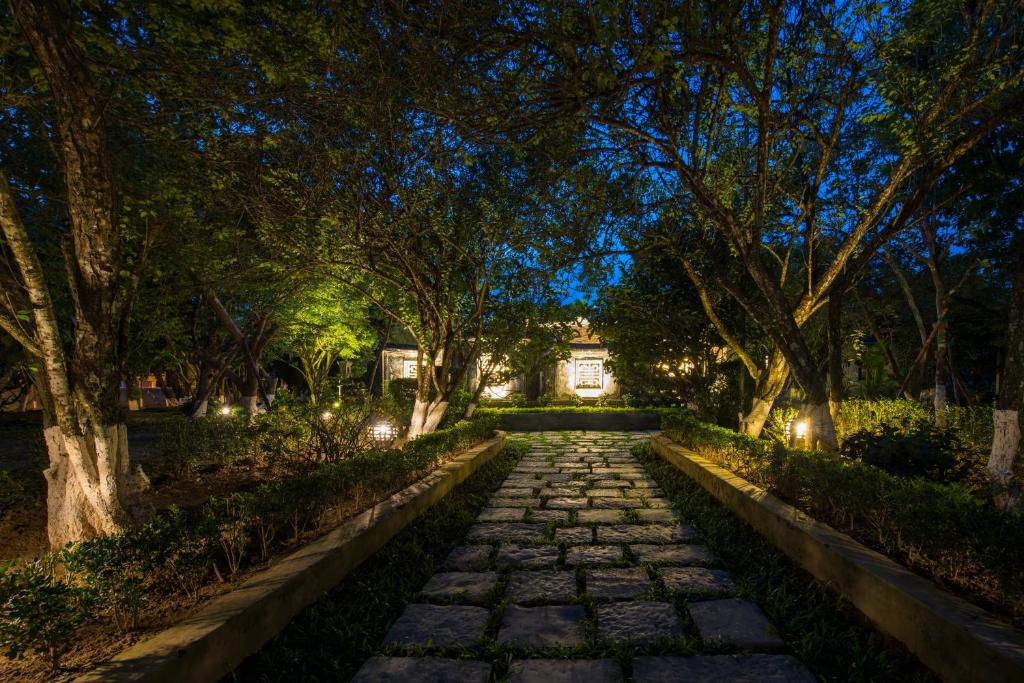 Surrounding environment