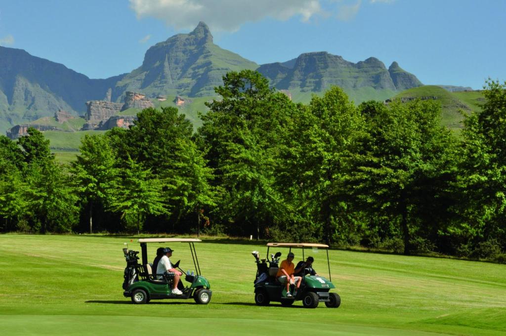 Gooderson Leisure Fairways Self Catering and Timeshare Gold Crown Resort photo