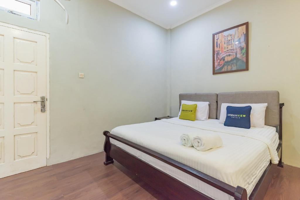 Urbanview Resort Botol Cisarua Puncak Bogor, Tagalbato