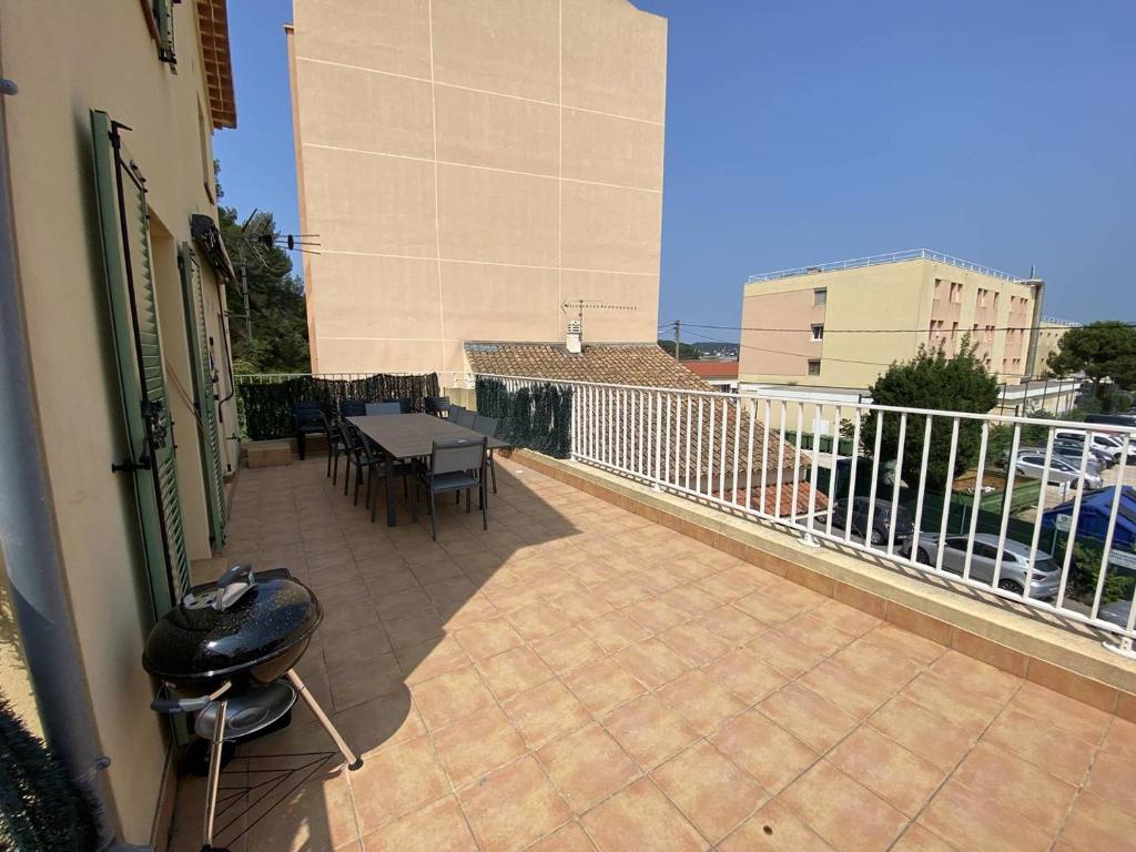 Vue mer au coeur de Saint Mandrier, 3 chambres, climatisation, wifi (fibre) - 2