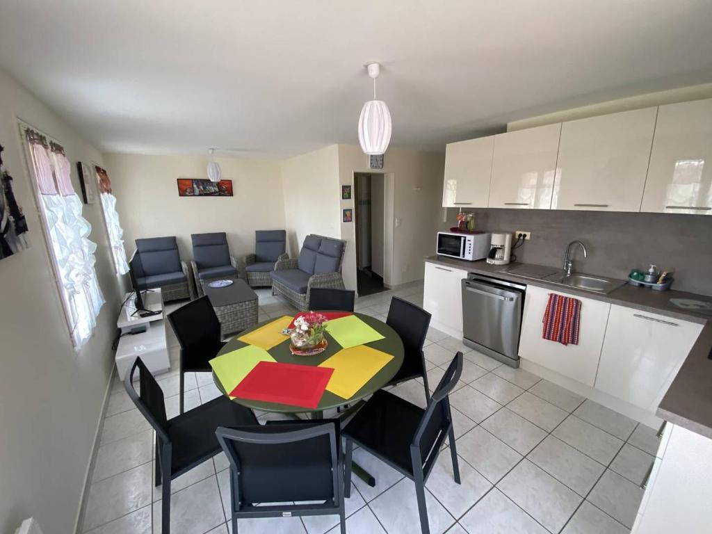 Vue mer au coeur de Saint Mandrier, 3 chambres, climatisation, wifi (fibre) - 4