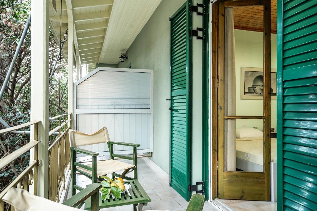 Old Boat double studio 8, Nikiana