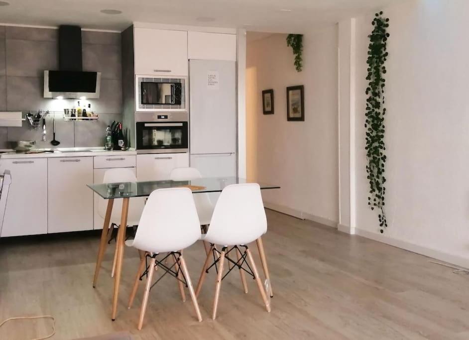 Apartamento Acapulco, a 3 metros de playa - 4