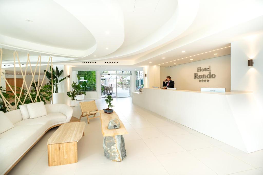 HL Rondo Hotel - 5