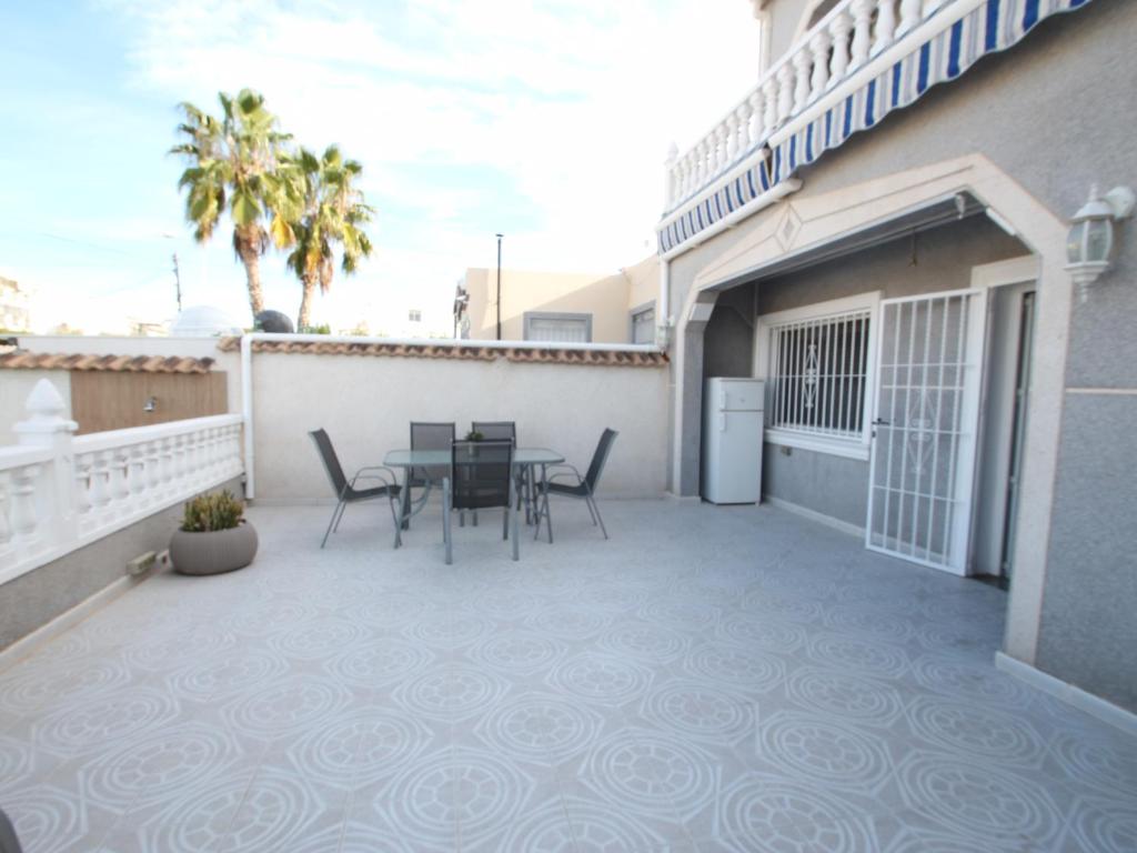 Mediterranean Style Villa - 3
