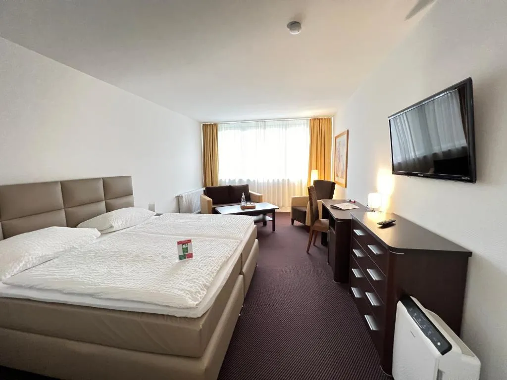 Landhotel Weisses Ross garni, hotel in Bad Brückenau