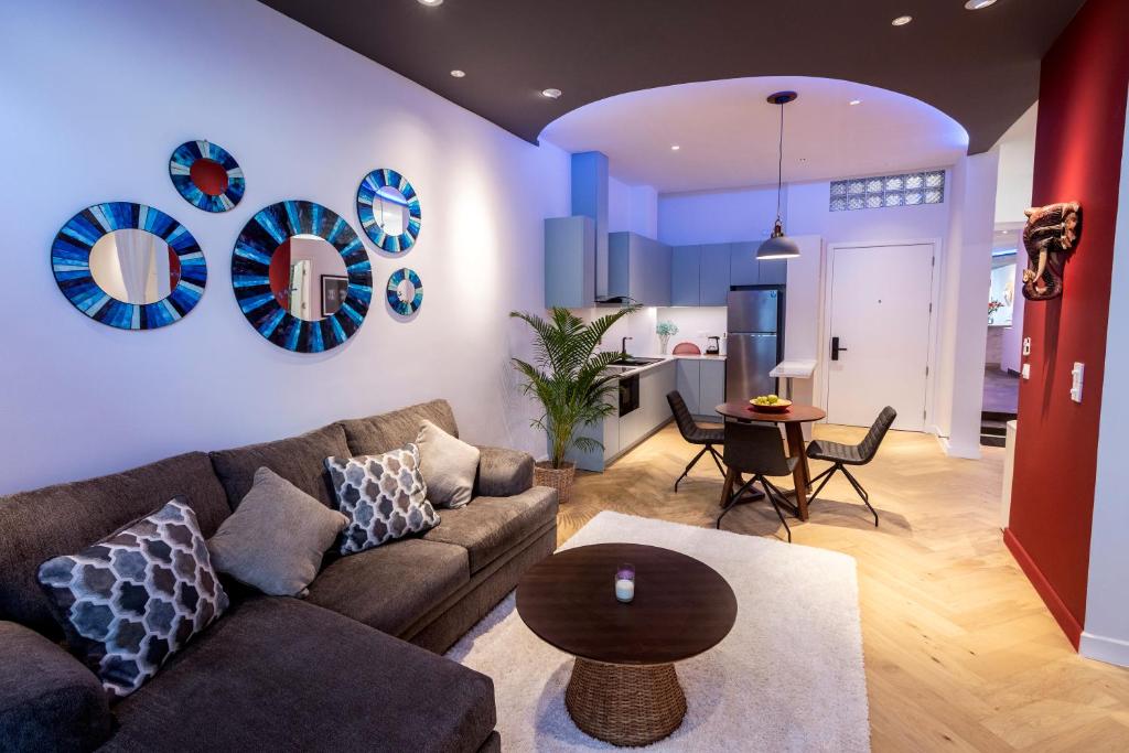 Riverside Studio, Phnom Penh