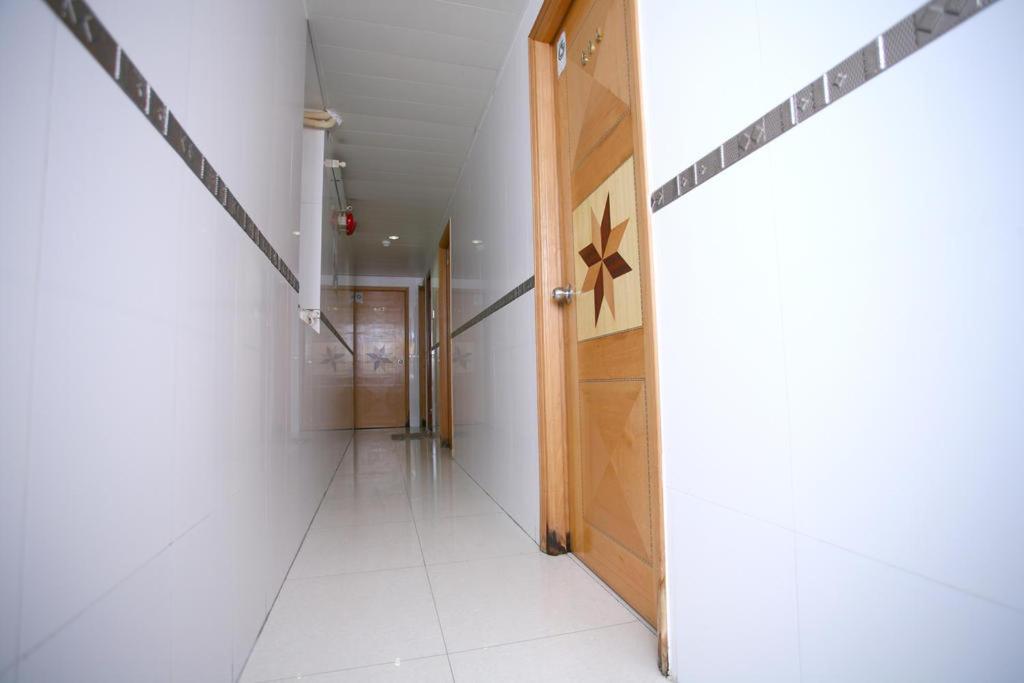 레저 호스텔 입구