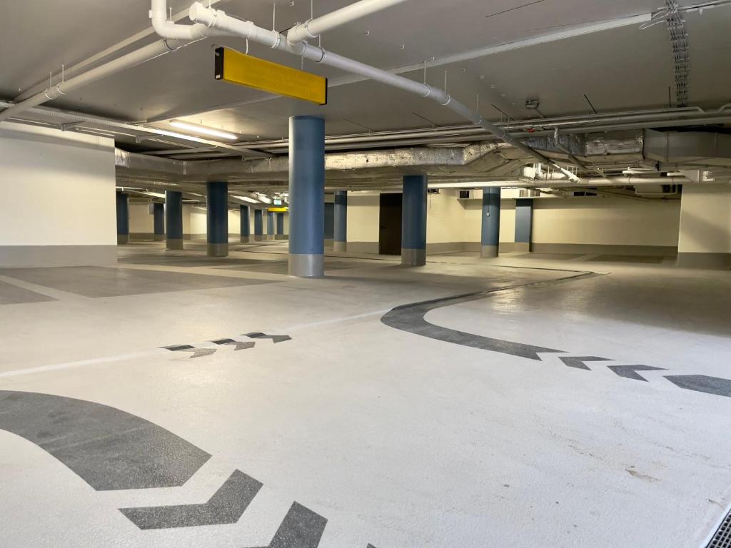 フロント・ロビー