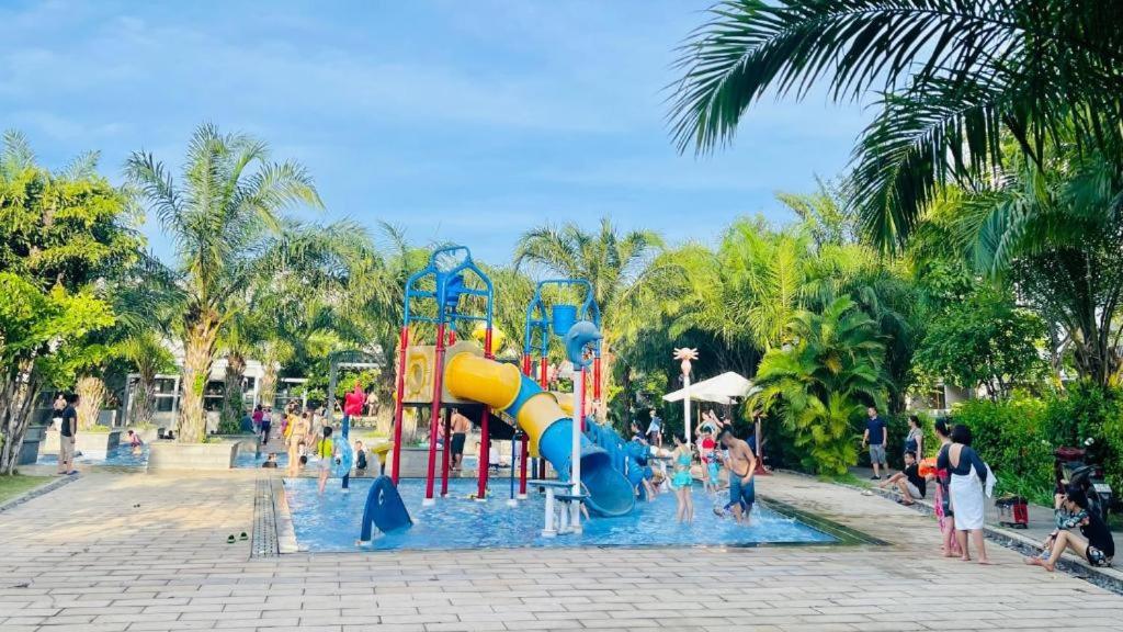 Kim&#8217;s Villa &#8211; 5 phòng ngủ &#8211; gần biển