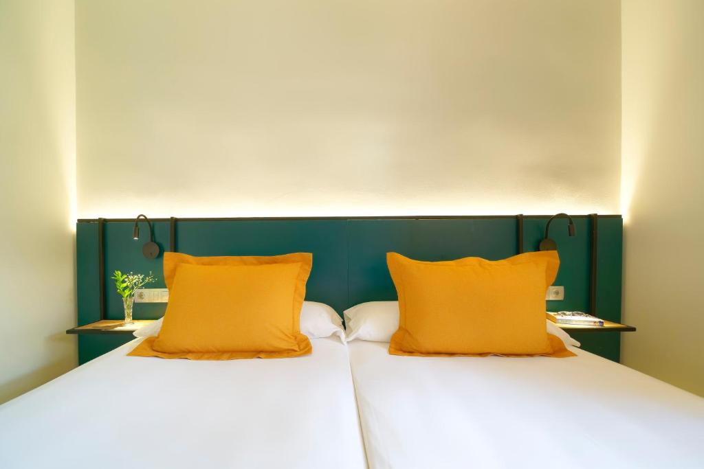Suites & Villas by Dunas — Hotel rooms in Maspalomas, Canary Islands