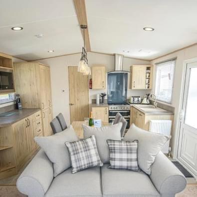 Robyn’s Nest, Lybster