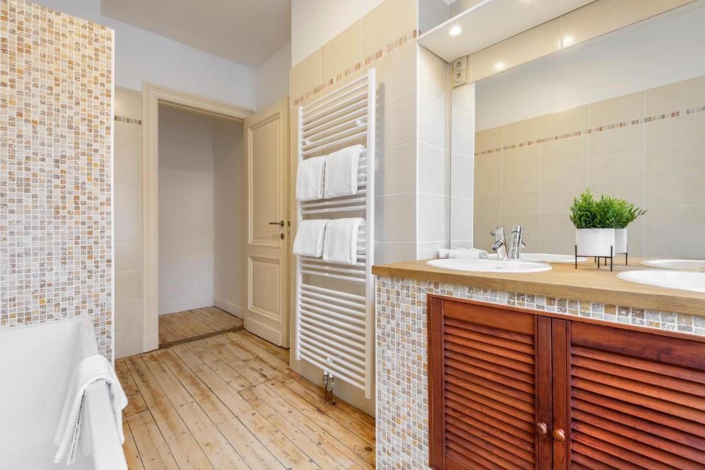 The 1894 Boutique Holiday Apartment 5