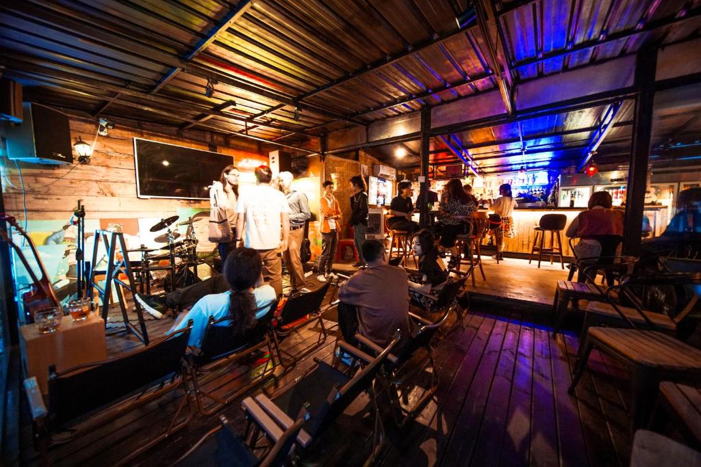 Bar/lounge
