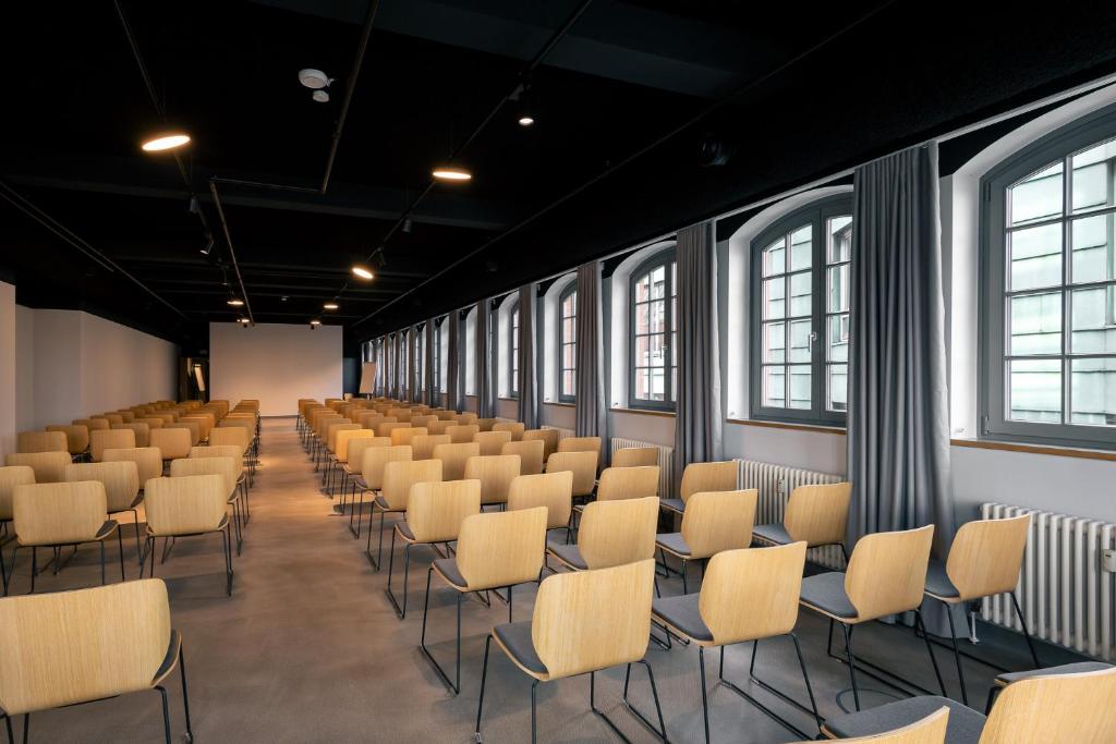 Tárgyalóterem/bálterem