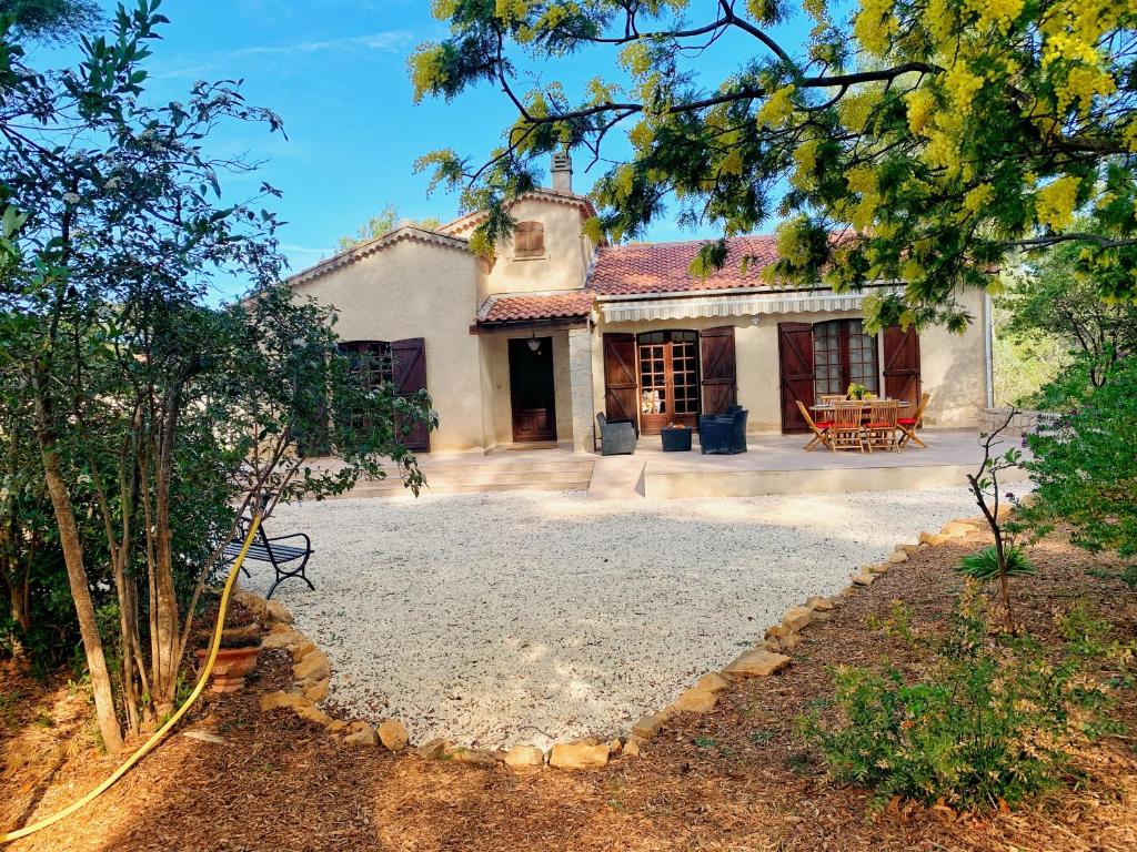 "La Marjolaine" Villa climatisée à Sanary à deux pas des plages - 2