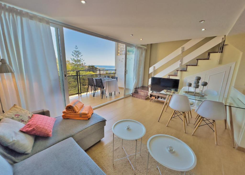 Skol 412. Renovated Two Bedrooms Duplex with Sea View. - 4