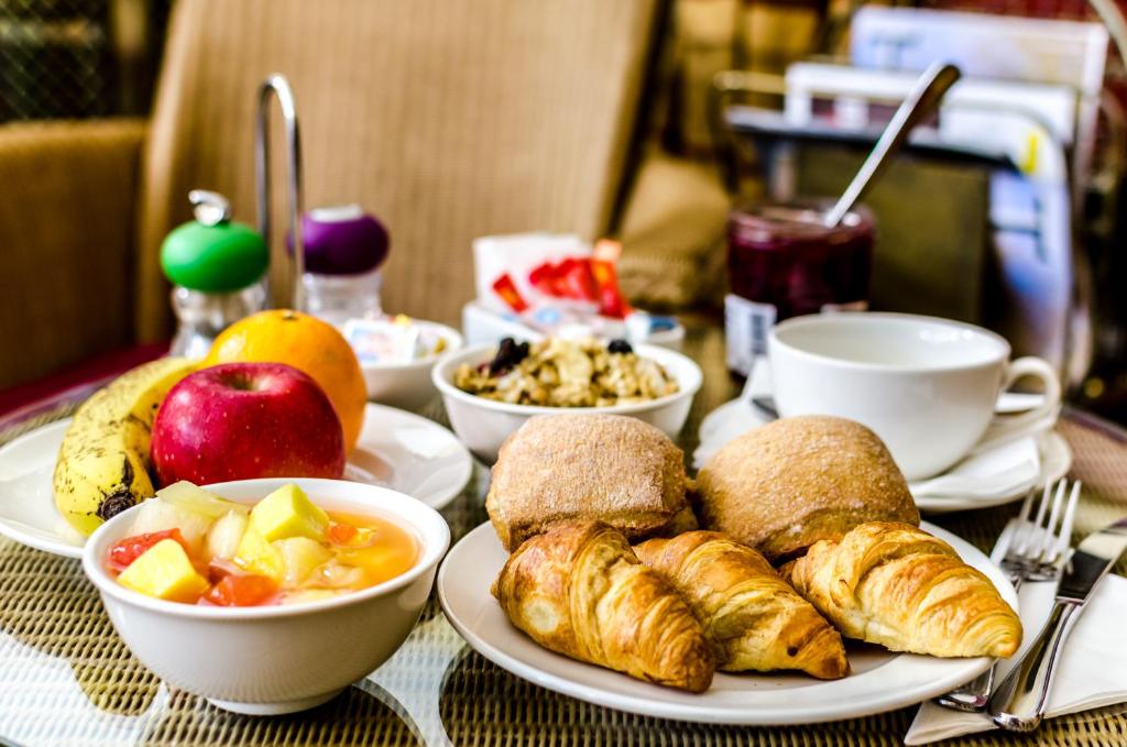 Храна и напитки