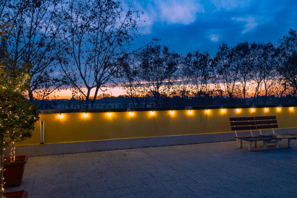 คาซา มาร์ตินี่ เกสต์เฮาส์ (Casa Martini Guesthouse)