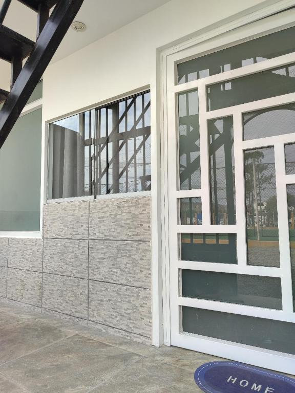 Sanbar House - 2